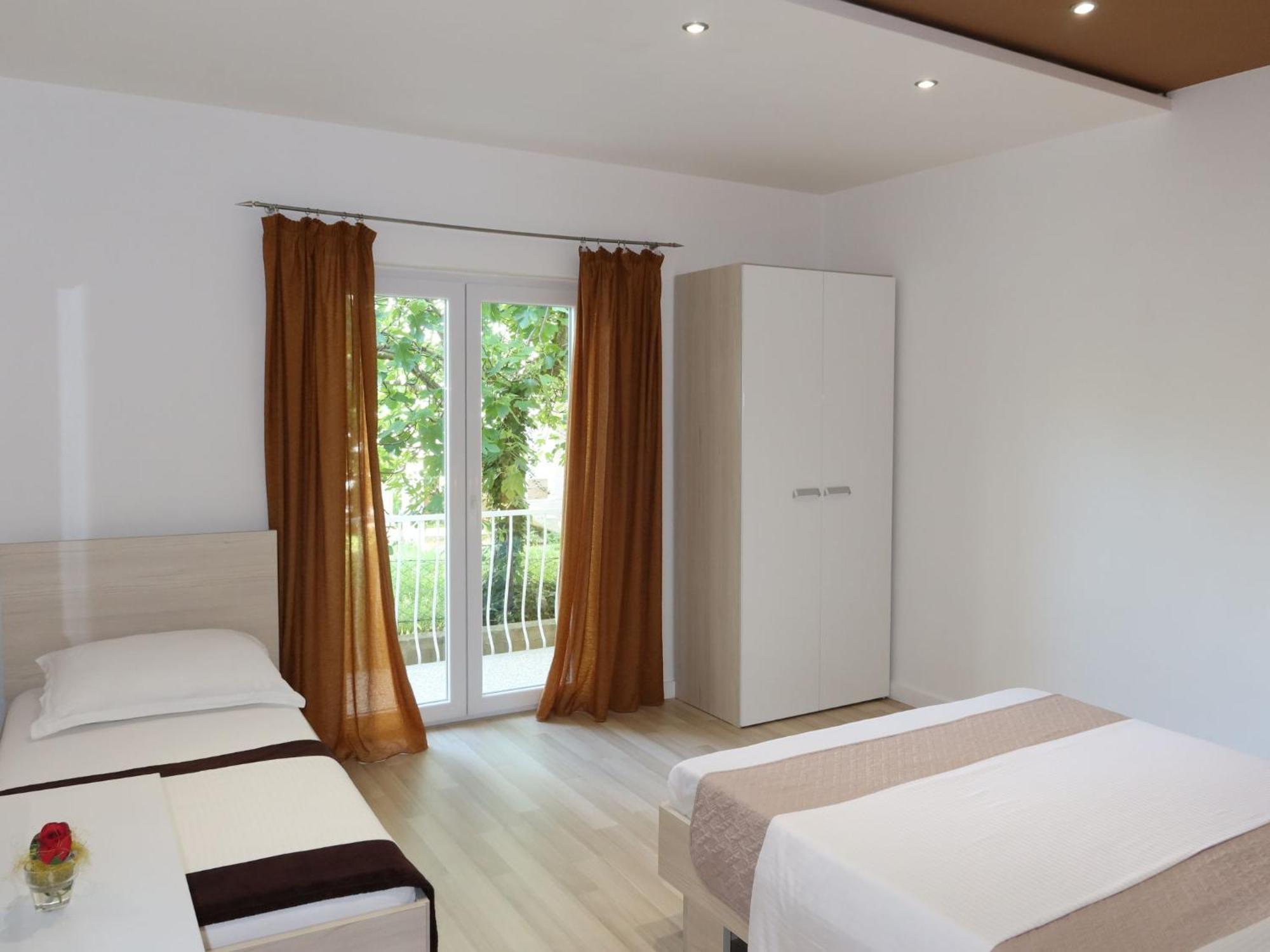 Apartment Sime - Zad505 By Interhome Sukošan Esterno foto